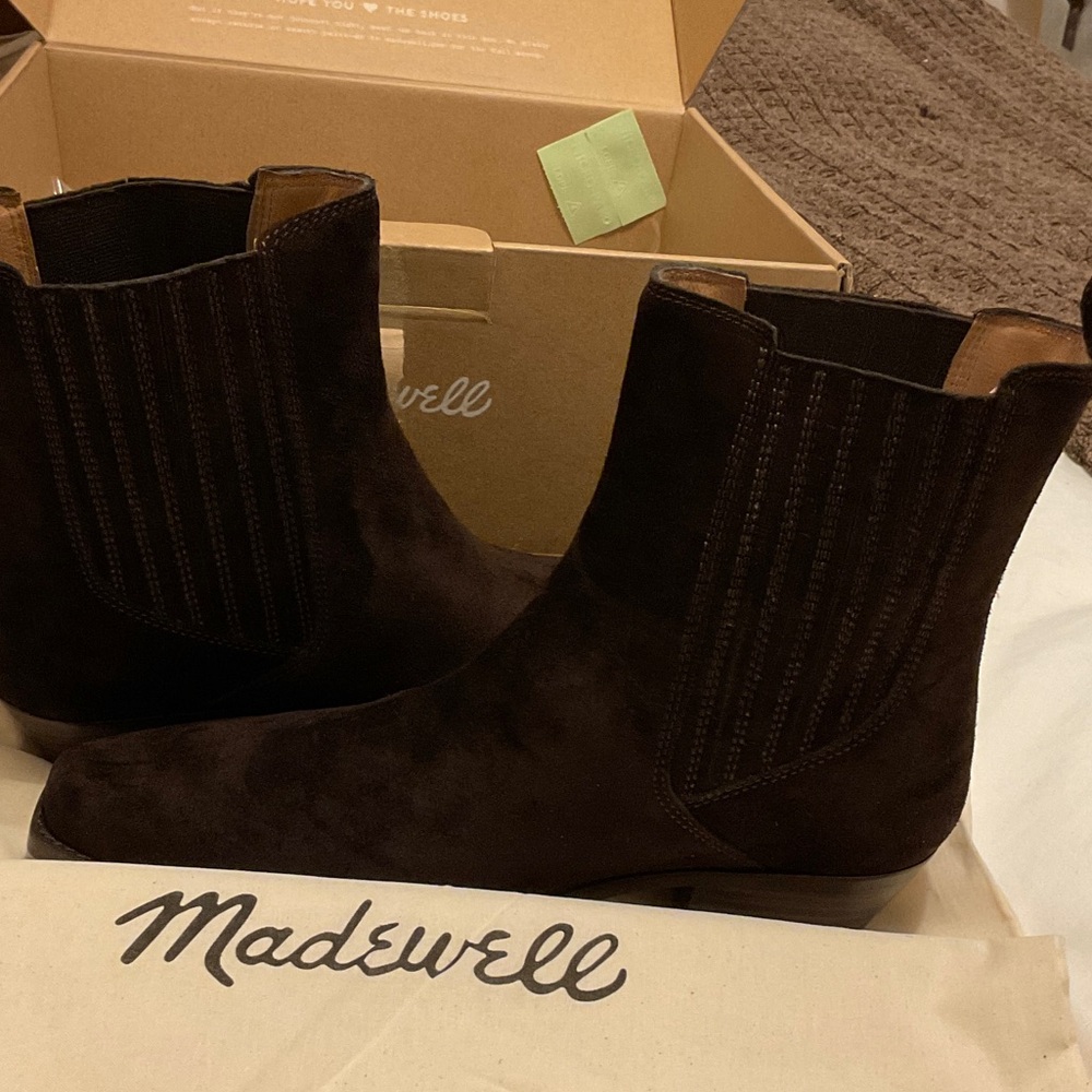 Madewell Chocolate Suede Ankle Boots